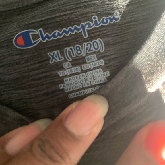 NWT CHAMPION BOYS TEE - Picture 3 of 5